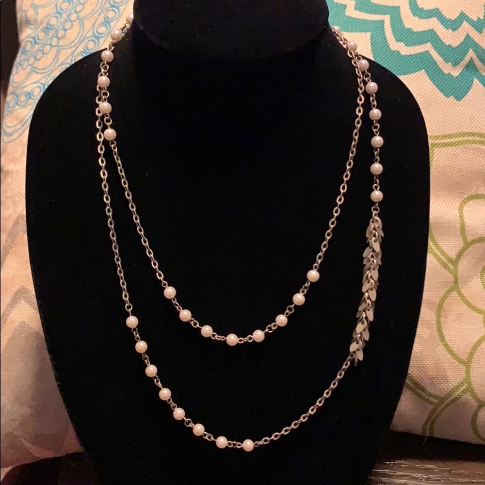 AEO Long Silver Tone Necklace With Pearls